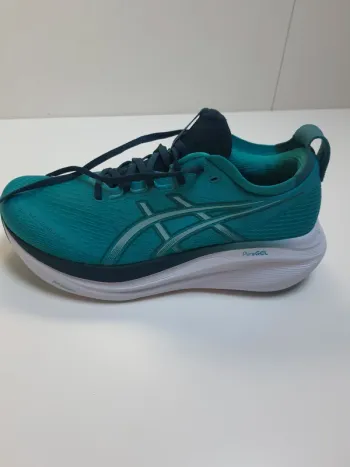 Używany Asics Gel-Nimbus 27 Running Shoes