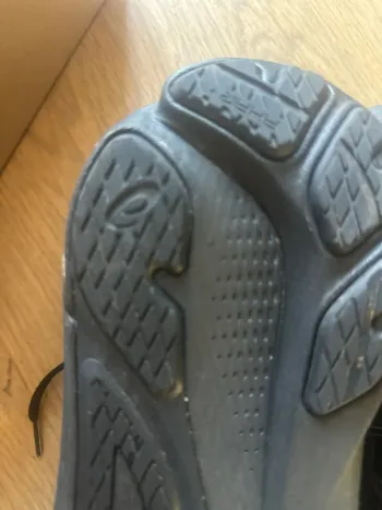 Asics Hardloopschoenen maat 44 bike usato — immagine 6 di 6