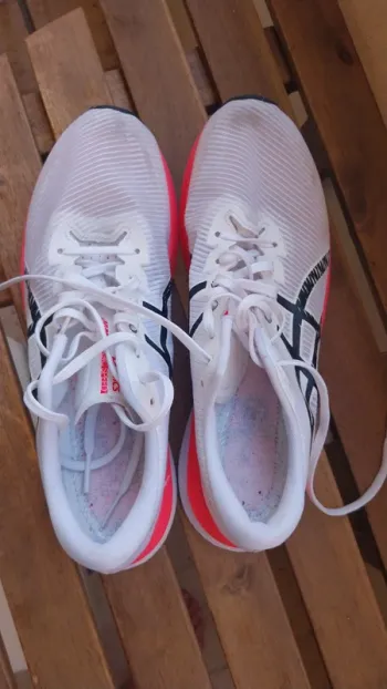Used Asics Magic Speed 2 bike — image 4 of 5