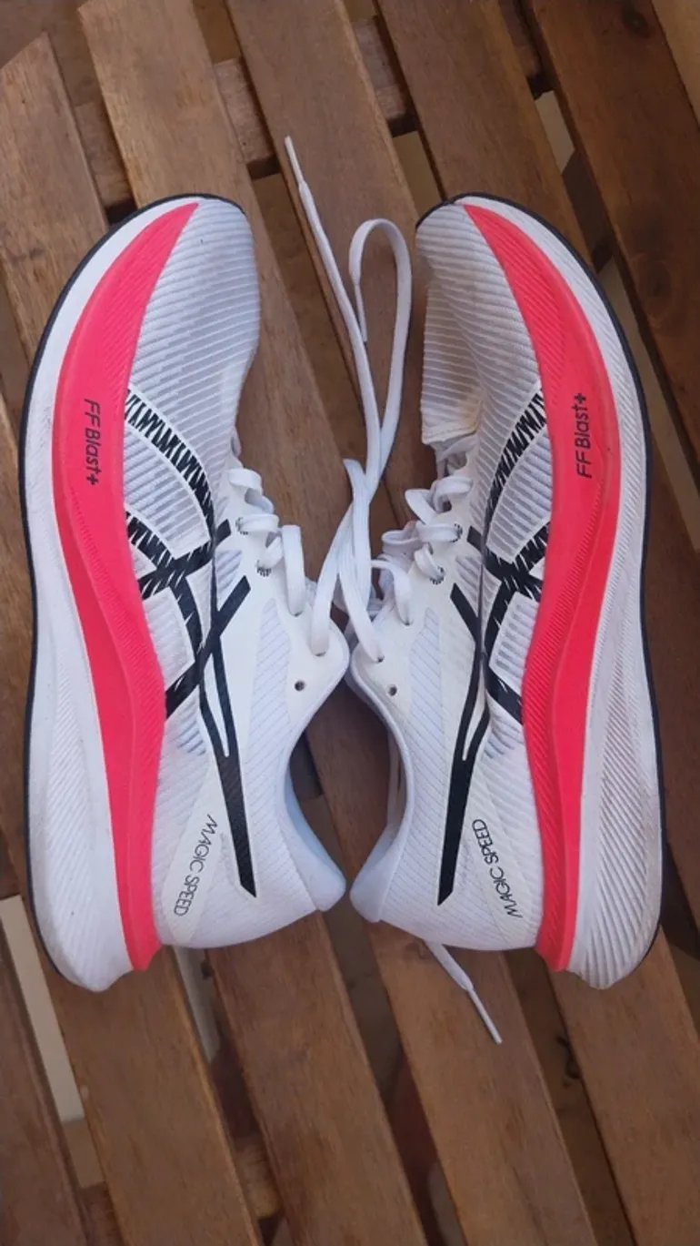 Used Asics Magic Speed 2 bike — image 5 of 5