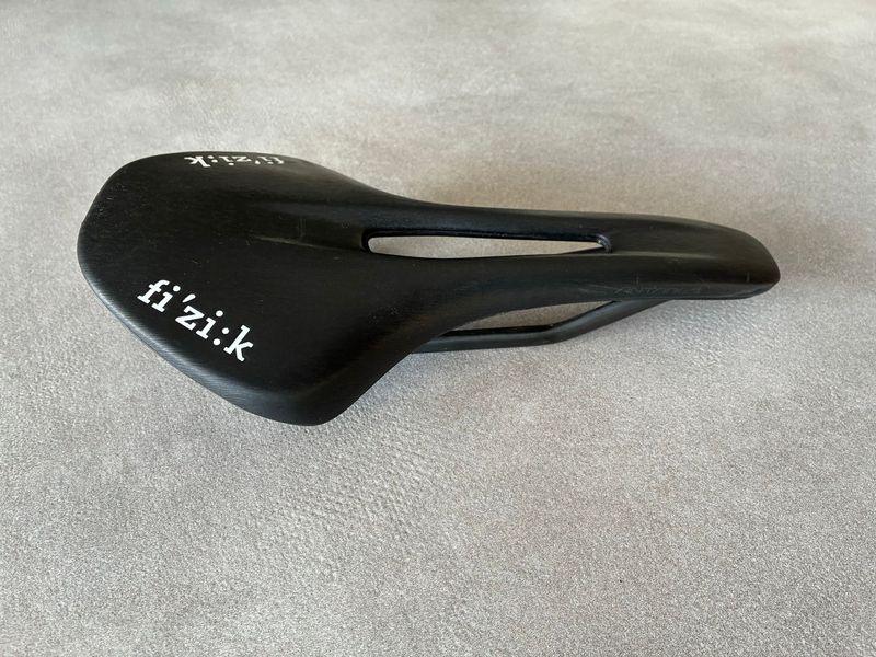 Używany Fizik Vento Antares 00 Saddles & Seatposts