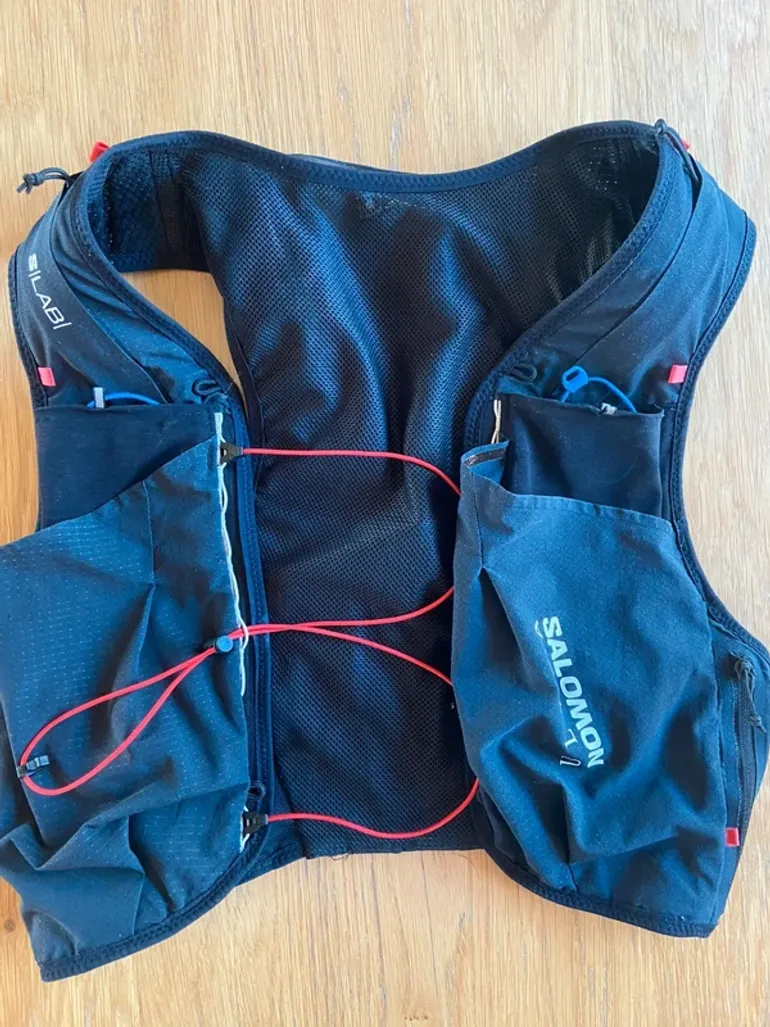 Použité Salomon Gilet d’hydratation bike — obrázek 4 z 5