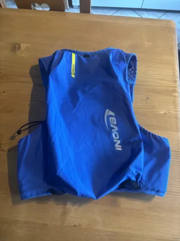 Used Inov-8 Trail Hydration Vest Running Accessories