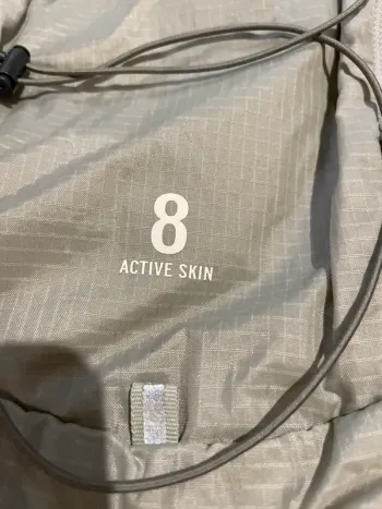 Käytetty Salomon Gilet d’hydratation bike — kuva 4 / 4