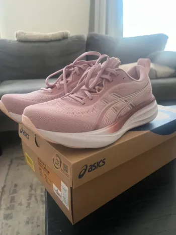 Tweedehands Asics Gel-Pulse 17 Running Shoes