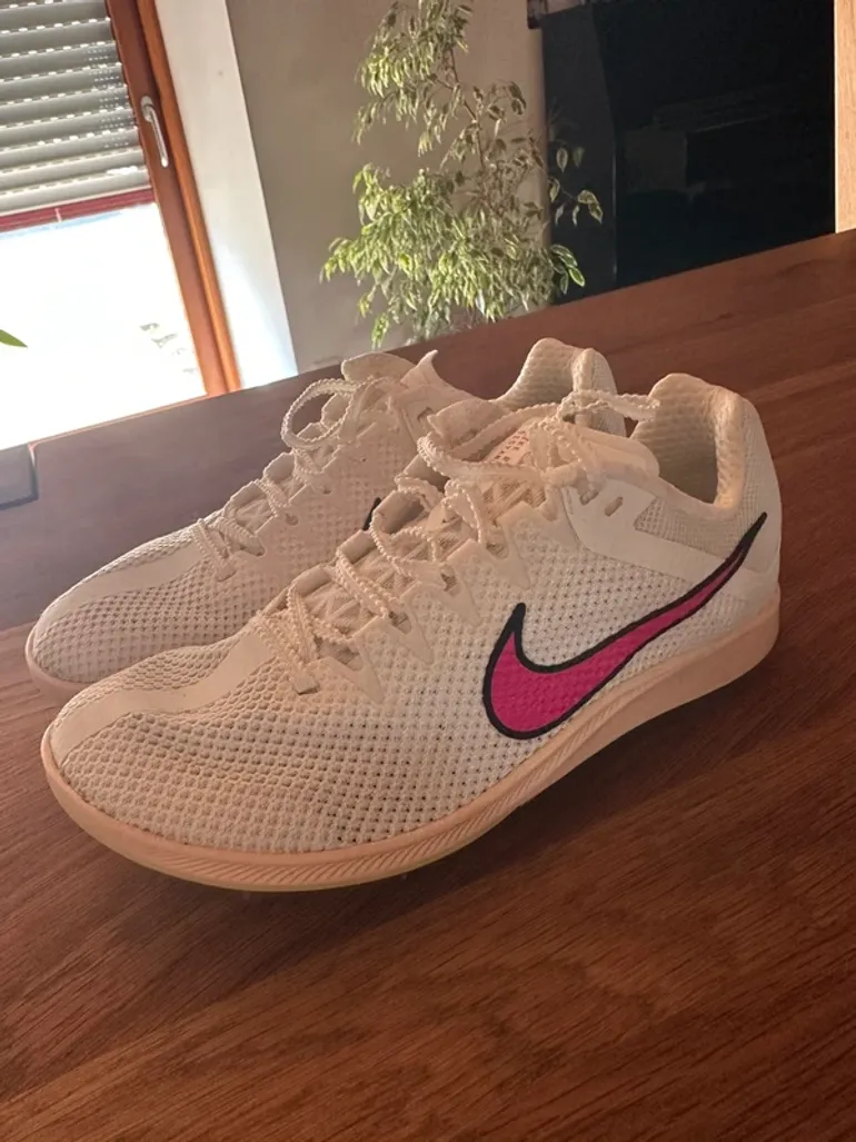 Used Nike Pointe Shoes bike — image 2 of 3