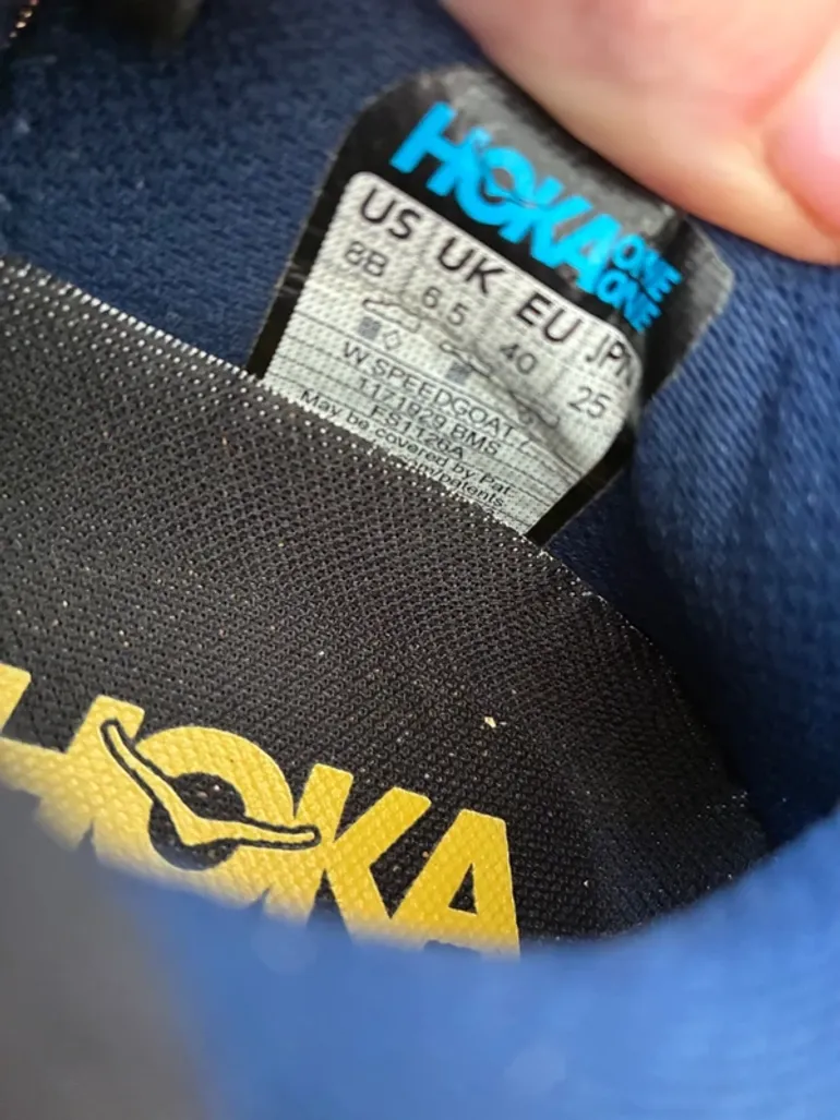 Used Hoka Speedgoat 7 bike — image 3 of 8