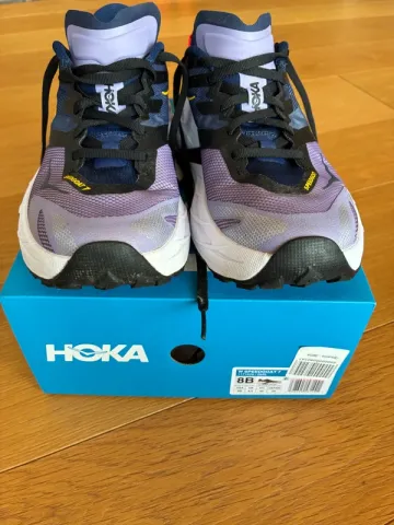 Used Hoka Speedgoat 7 Running Shoes