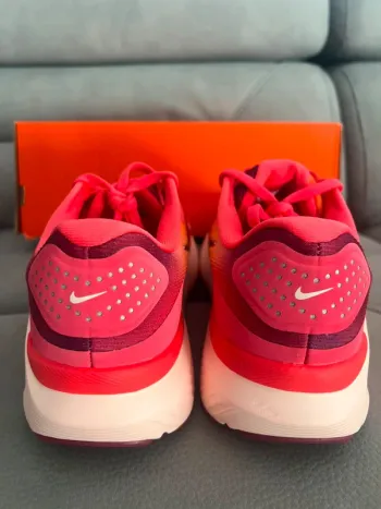 Used Nike Structure 26 SE bike — image 6 of 11