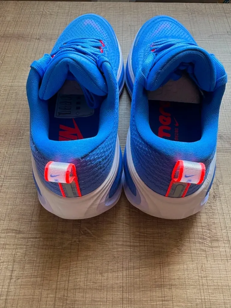 Brugt Nike Vomero Plus bike — billede 4 af 8
