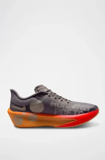 Used Nike Zoom Fly 6 bike — image 2 of 3