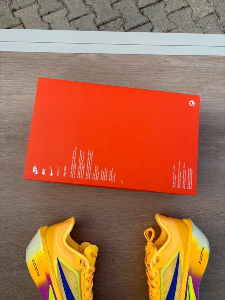 Used Nike Zoom Fly 6 bike — image 11 of 11