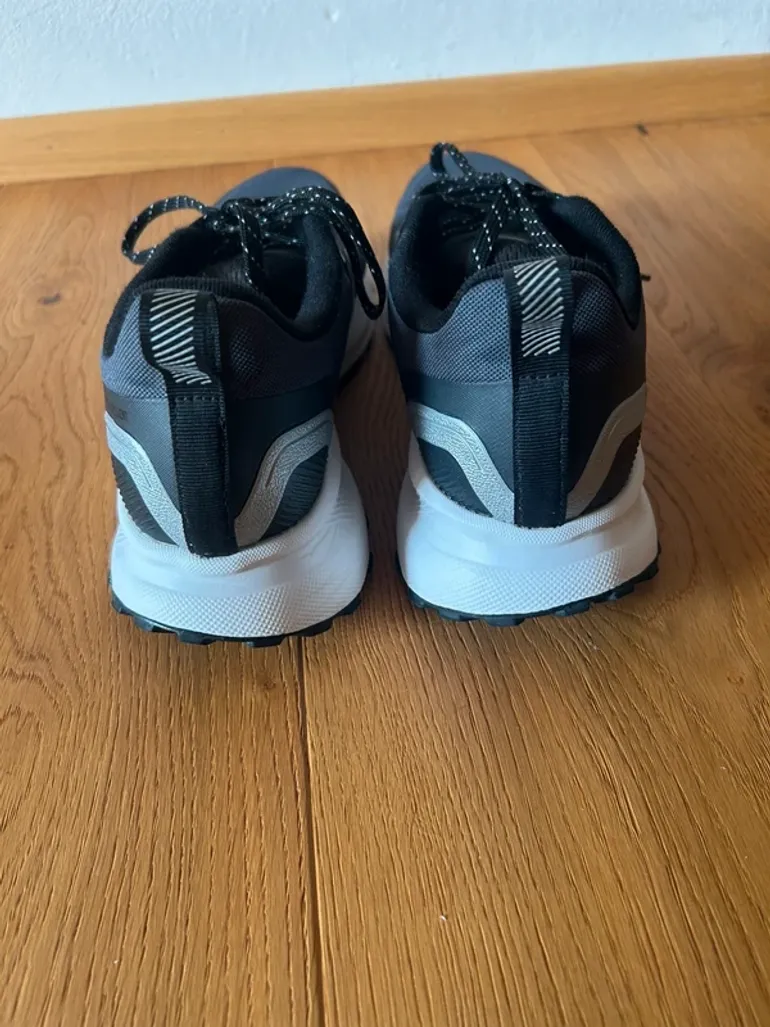 Brugt Adidas Runfalcon 5TR bike — billede 4 af 10
