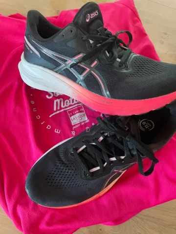 Used Asics GT 1000 13 FlyteFoam Running Shoes