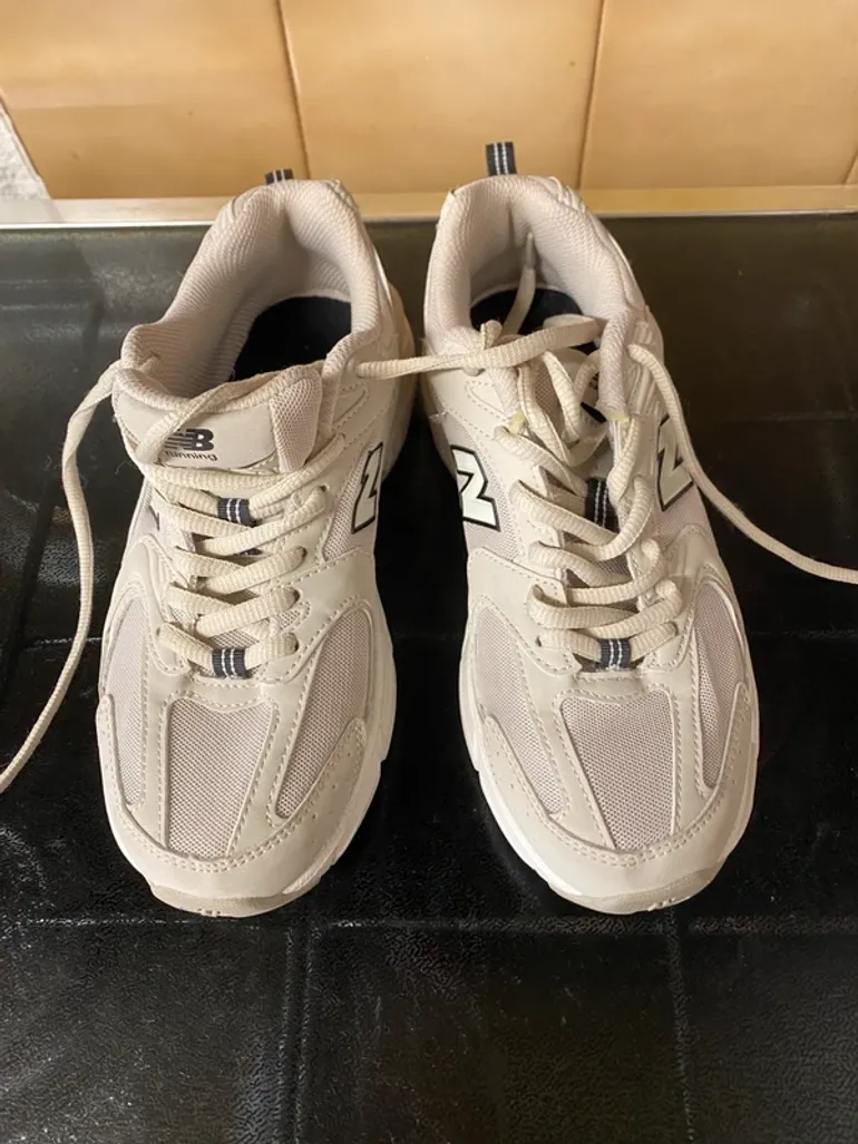 Used New Balance Sneakers bike — image 2 of 6