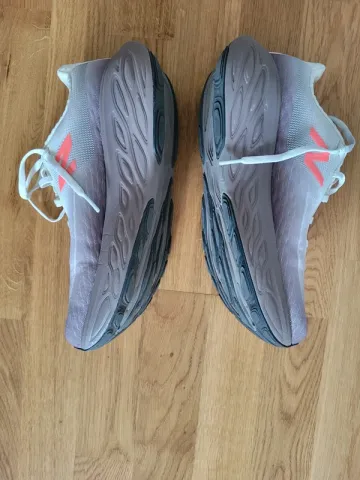 Used New Balance Sneakers Running Shoes