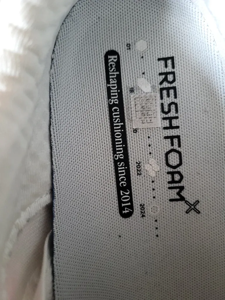 Used New Balance Sneakers bike — image 5 of 8