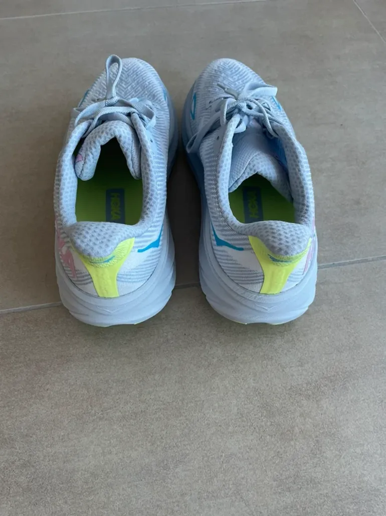 Used Hoka Laufschuhe bike — image 3 of 5