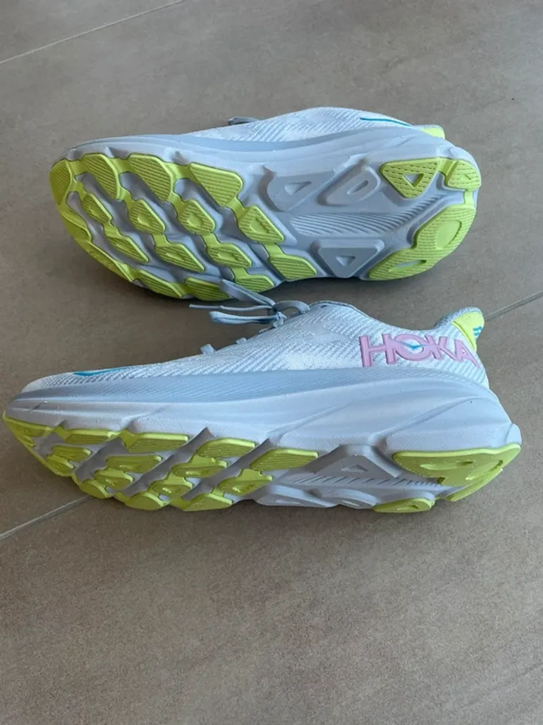 Used Hoka Laufschuhe bike — image 4 of 5