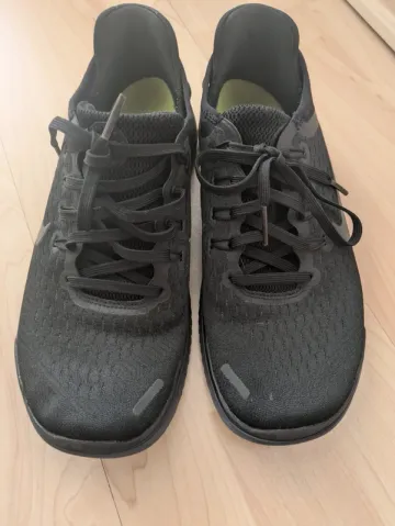 Used Nike Run Free 2018 Running Shoes