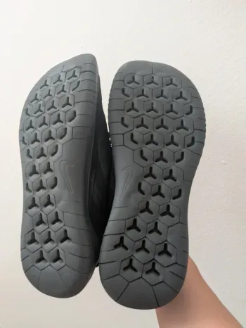 Używany Nike Run Free 2018 bike — zdjęcie 2 z 5