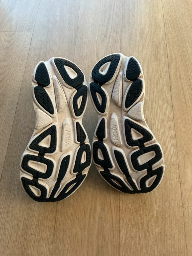 Tweedehands Hoka Bondi 8 bike — afbeelding 5 van 7