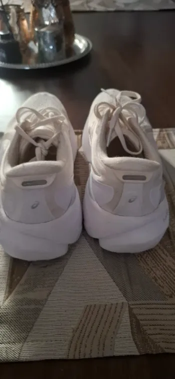 Used Asics 30 Puregel bike — image 2 of 12