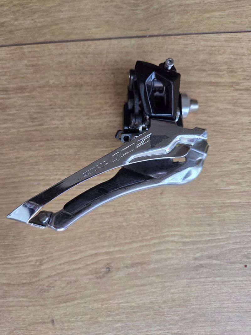 Used Shimano 105 FD-R7000 2022 Drivetrain & Pedals