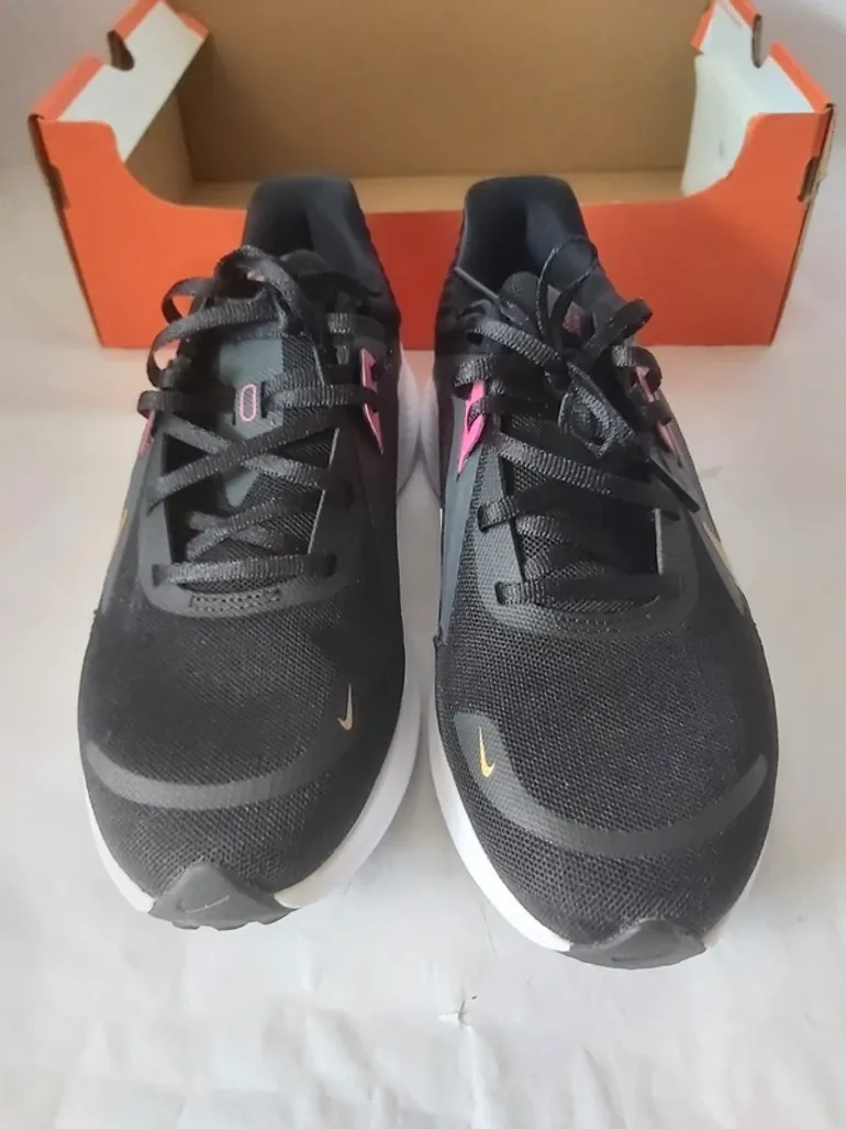 Tweedehands Nike Quest 5 bike — afbeelding 2 van 6
