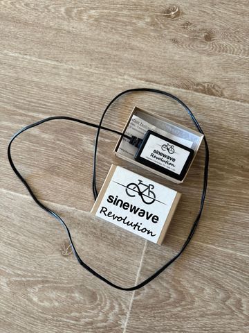 Used Sinewave revolution 2024 Cycling Accessories