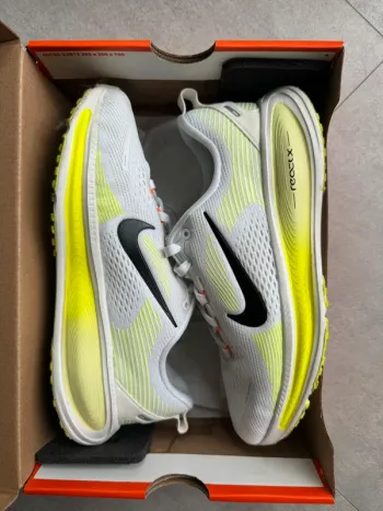 Tweedehands Nike Vomero 18 Running Shoes