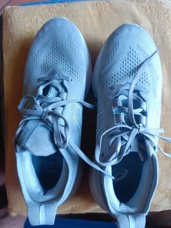 Used Asics Gel-Nimbus 26 bike — image 5 of 8