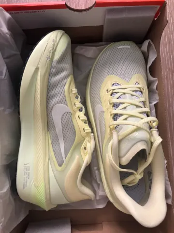 Gebrauchtes Nike W ZoomFly 6 Running Shoes