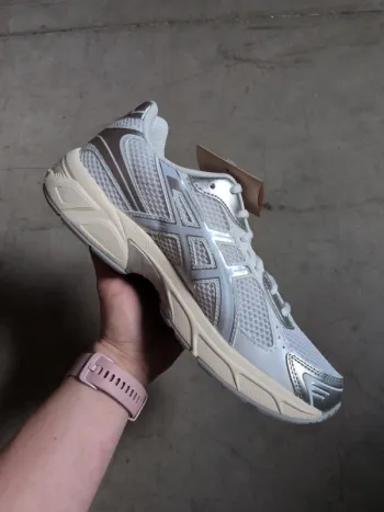 Gebrauchtes White Gel 1130 Running Shoes