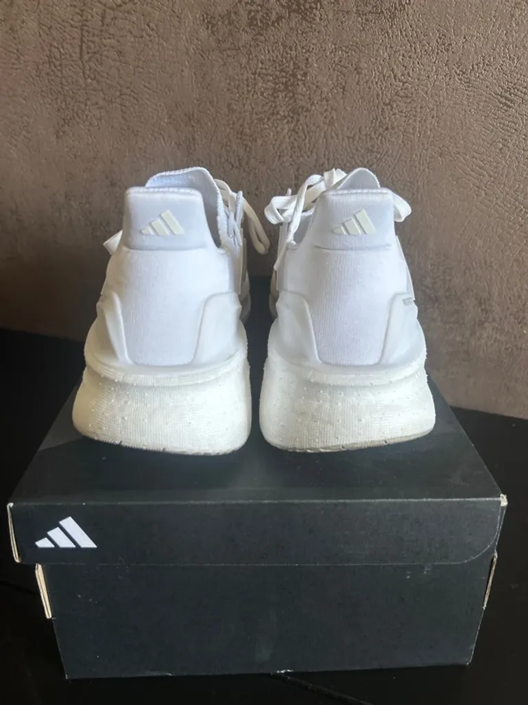 Used Adidas Ultraboost 5 bike — image 4 of 7