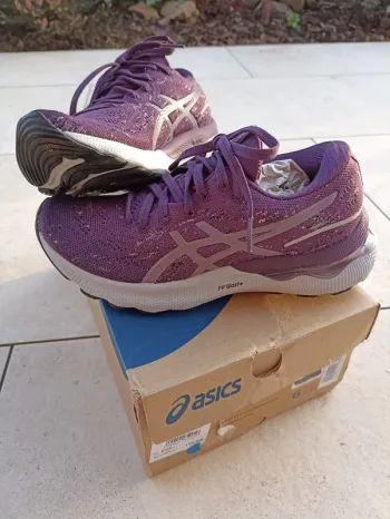 Gebrauchtes Asics Gel-Nimbus 24MK Running Shoes