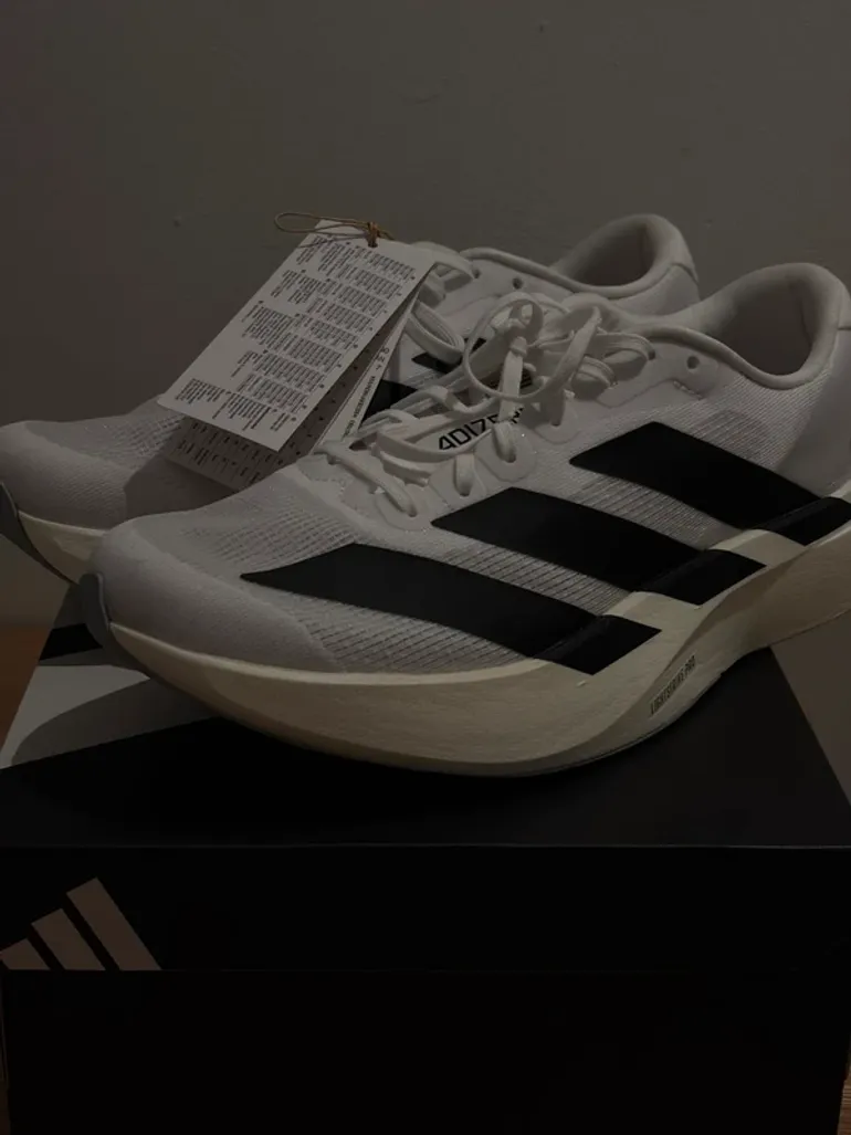 Tweedehands Adidas ADIZERO EVO SL bike — afbeelding 2 van 5