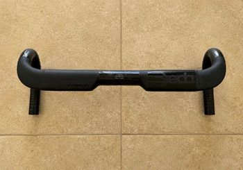 Used Deda Superzero 2026 bike — image 2 of 8