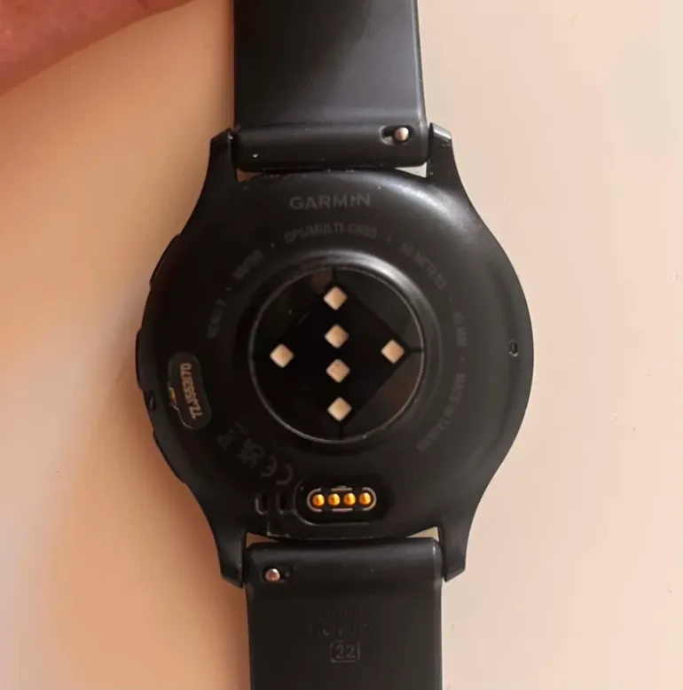 Garmin Venu 3 bike d'occasion — image 4 sur 4