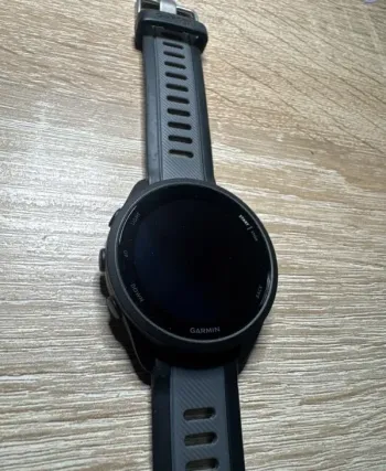 Garmin Forerunner 165 bike d'occasion — image 2 sur 2