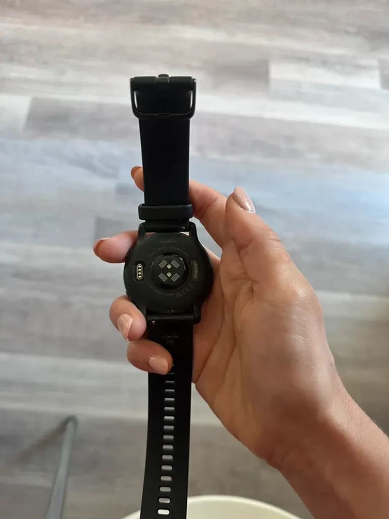 Used Garmin Venu 2 Music bike — image 3 of 3