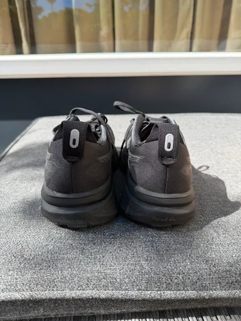 Used Asics Gel Kayano 33 bike — image 3 of 3