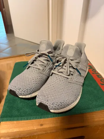 Tweedehands Adidas UltraBoost CLIMA Running Shoes