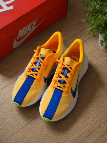 Gebrauchtes Pegasus Plus Running Shoes