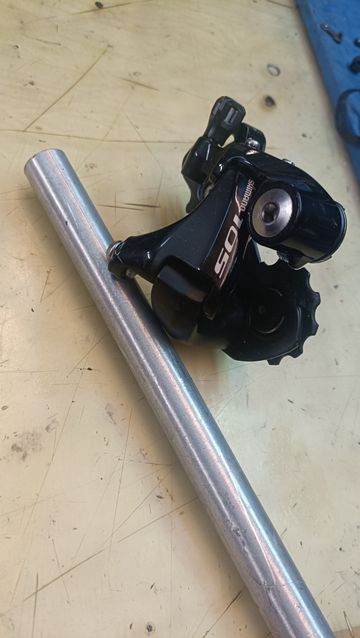Used Shimano 105 RD-5800 Drivetrain & Pedals