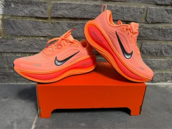 Gebrauchtes Premium Vomero Plus Running Shoes