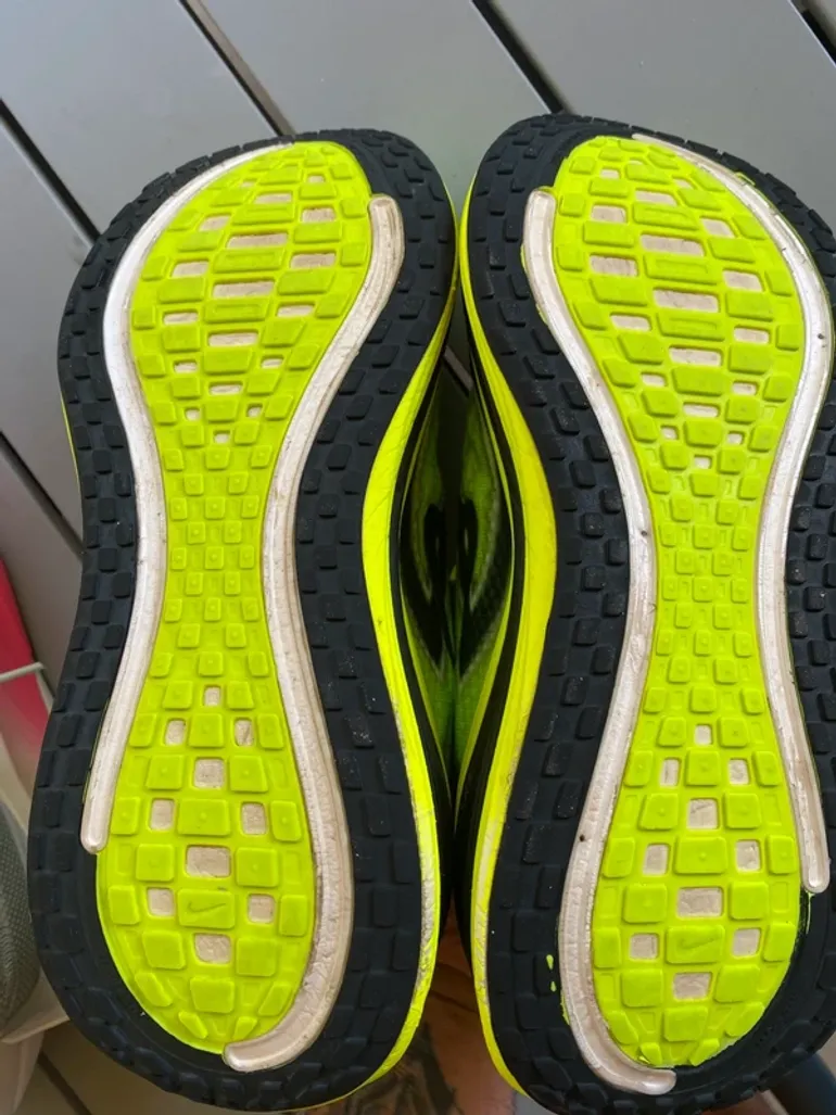 Used Nike Vomero Plus bike — image 5 of 6