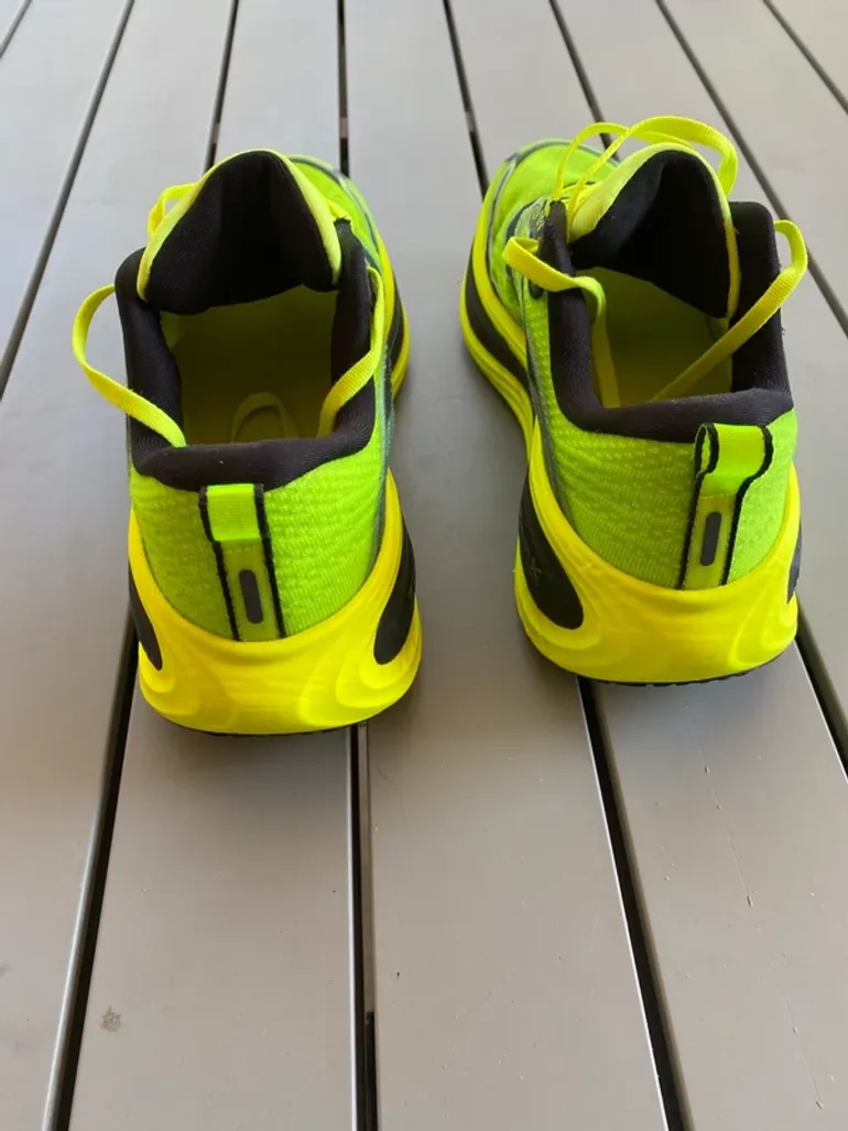 Used Nike Vomero Plus bike — image 3 of 6