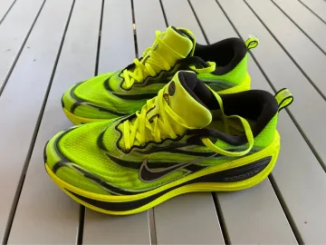 Used Nike Vomero Plus Running Shoes