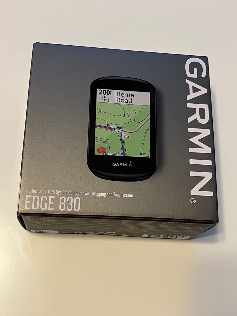 Used Garmin Edge 830 Cycling Accessories